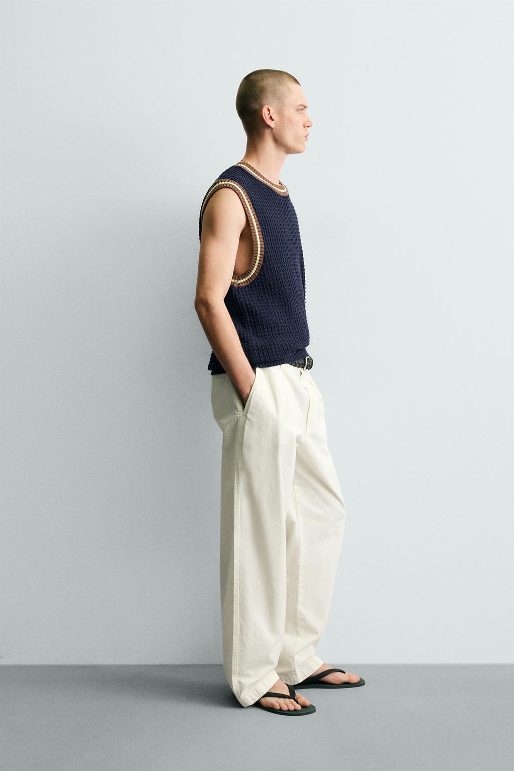 ЖИЛЕТ ИЗ ТРИКОТАЖА В РУБЧИК