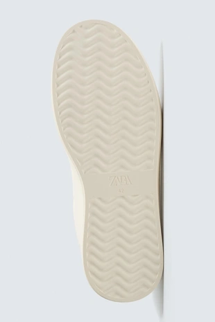 Кроссовки на объемной подошве- Заказать в России