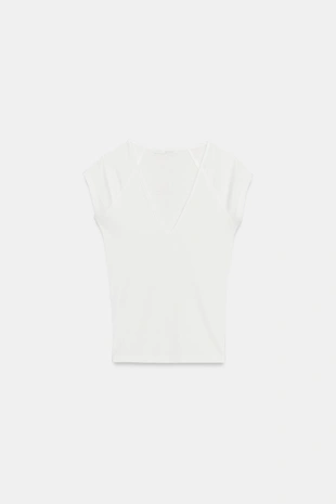 Футболка с V-образным вырезом- Заказать в России