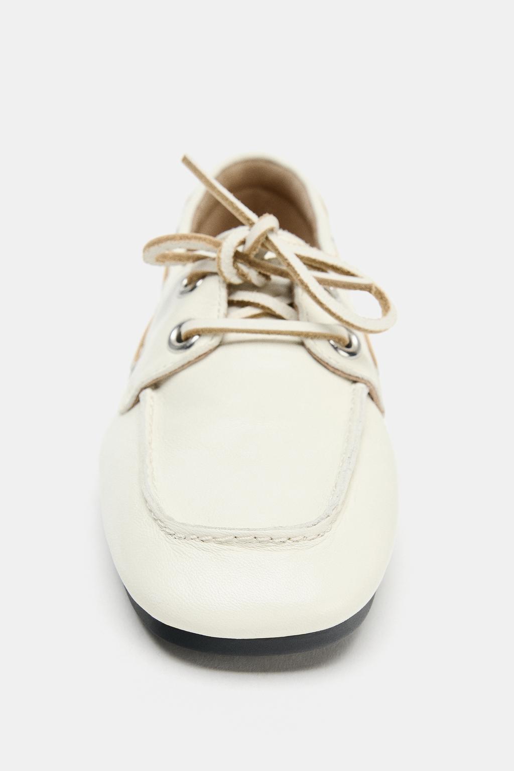 КОЖАНЫЕ ЛОФЕРЫ В МОРСКОМ СТИЛЕ