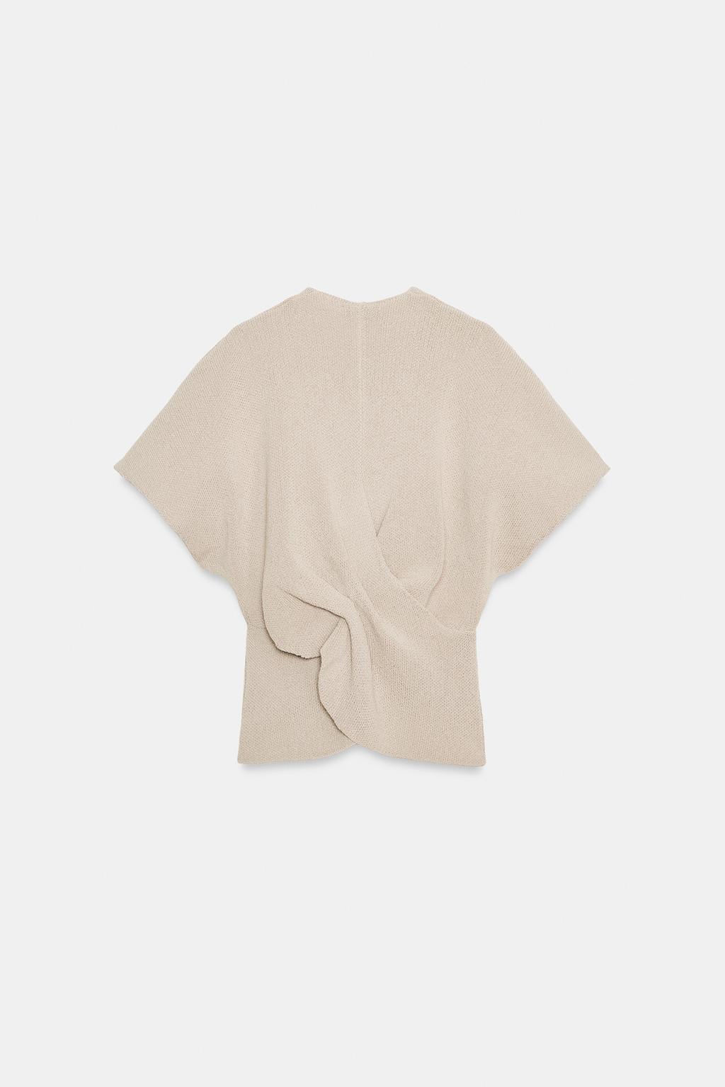 ТРИКОТАЖНЫЙ ТОП С УЗЛОМ