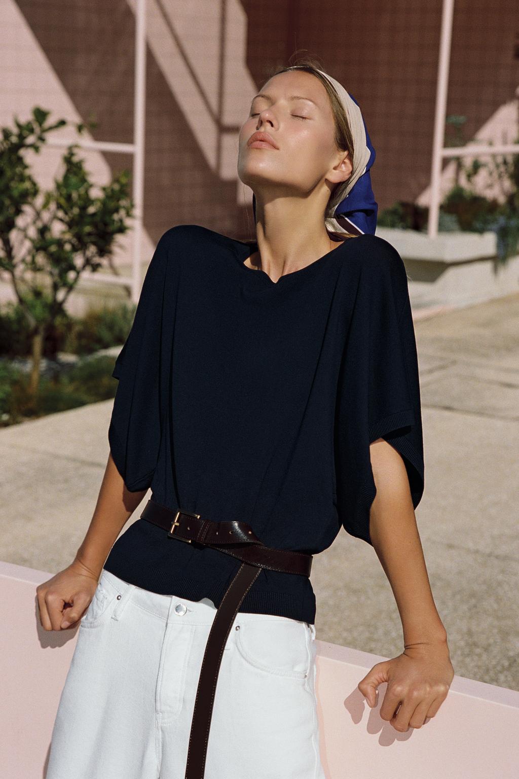 ТРИКОТАЖНЫЙ ТОП С ШИРОКИМИ РУКАВАМИ