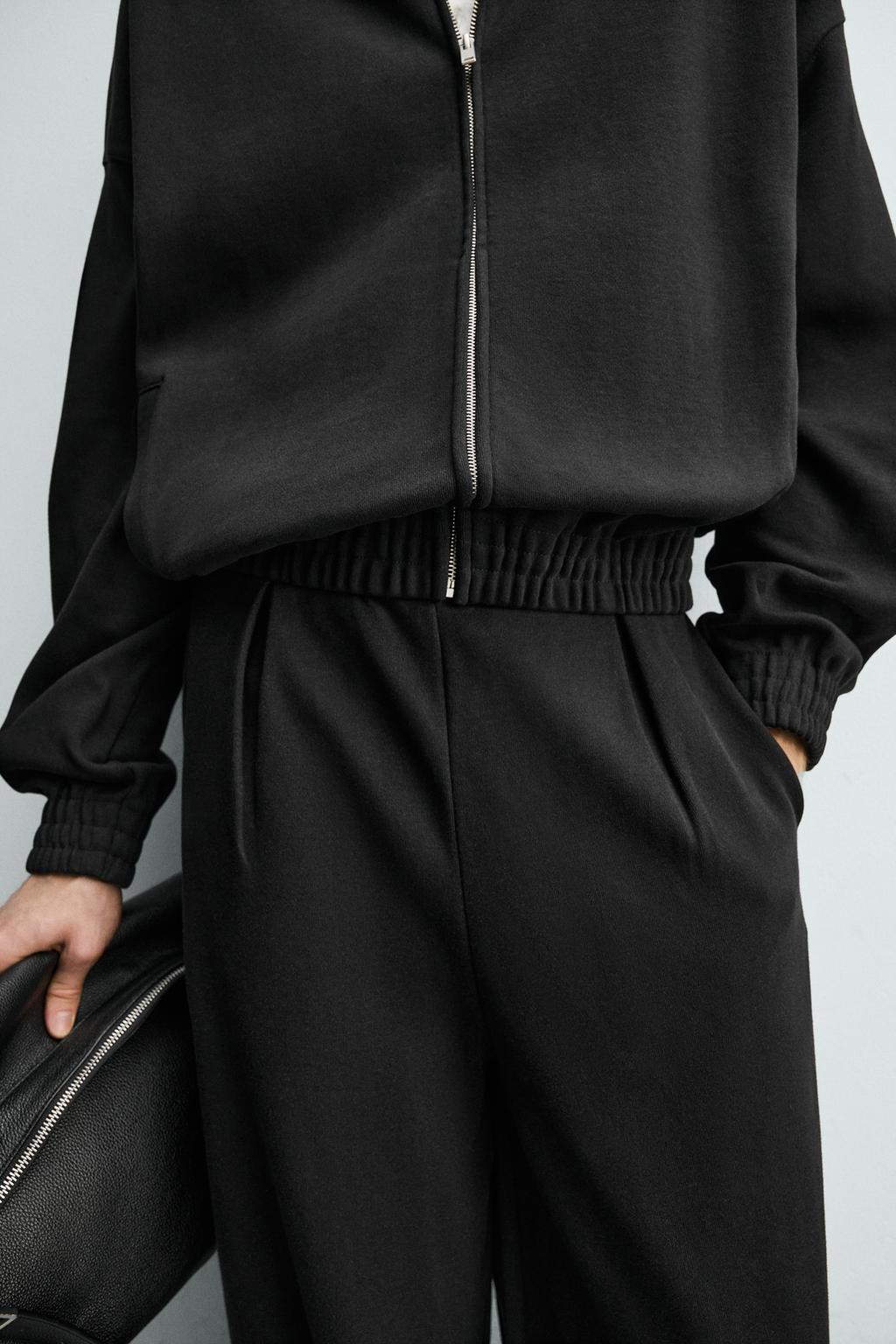 БРЮКИ-ДЖОГГЕРЫ свободного кроя СО СКЛАДКАМИ