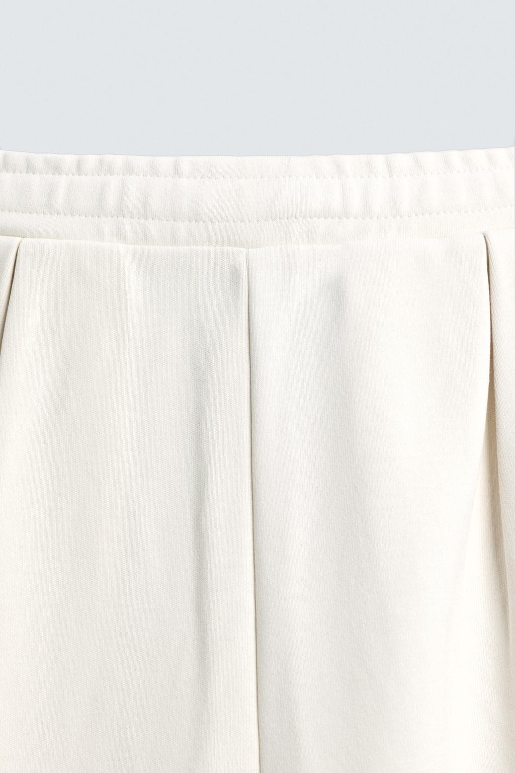 БРЮКИ-ДЖОГГЕРЫ свободного кроя СО СКЛАДКАМИ