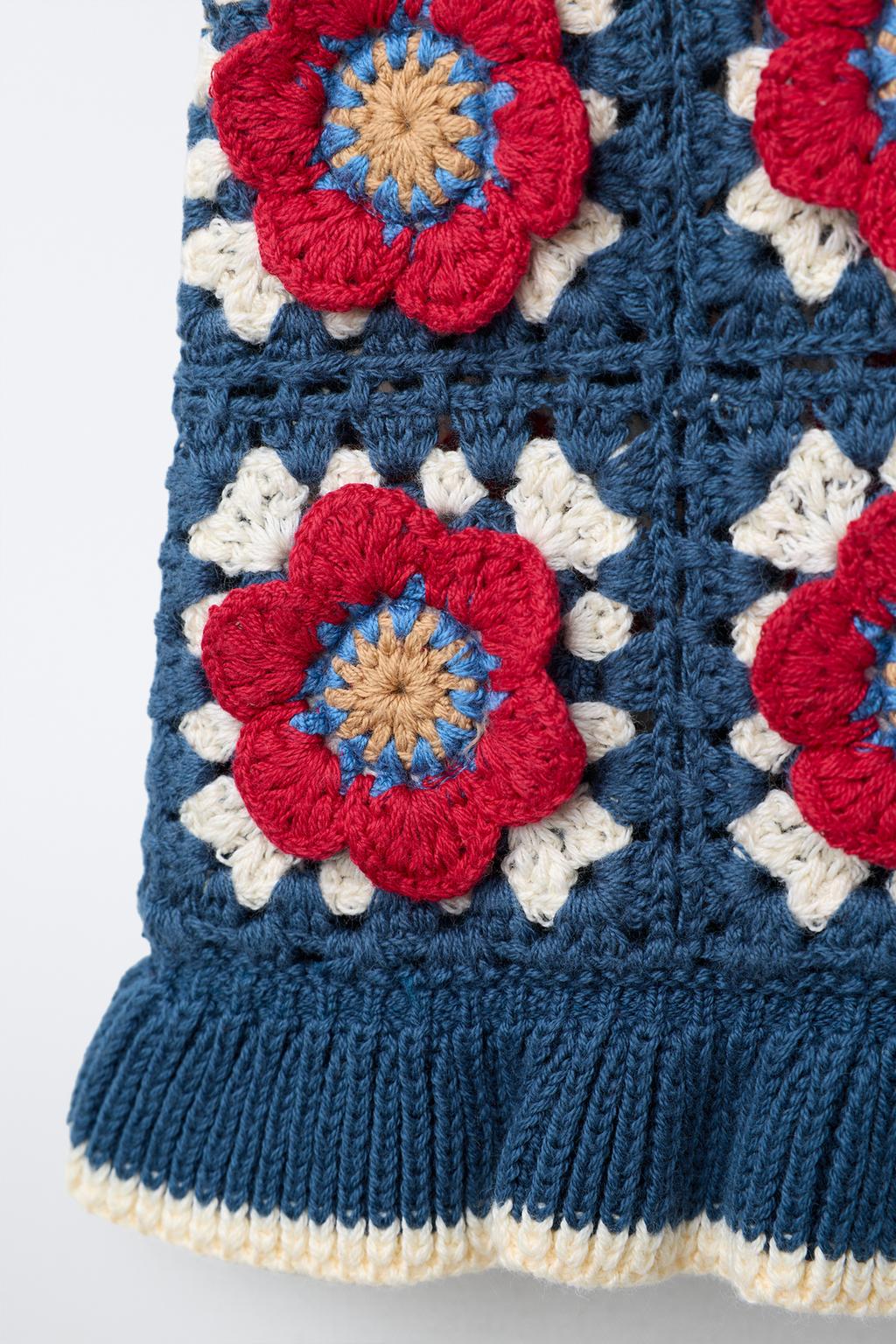 ТОП С ЦВЕТОЧНЫМИ ДЕТАЛЯМИ ИЗ КРУЖЕВА КРОШЕ