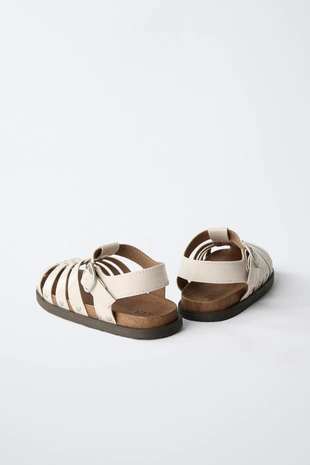 Сандалии с заклепками- Заказать в России