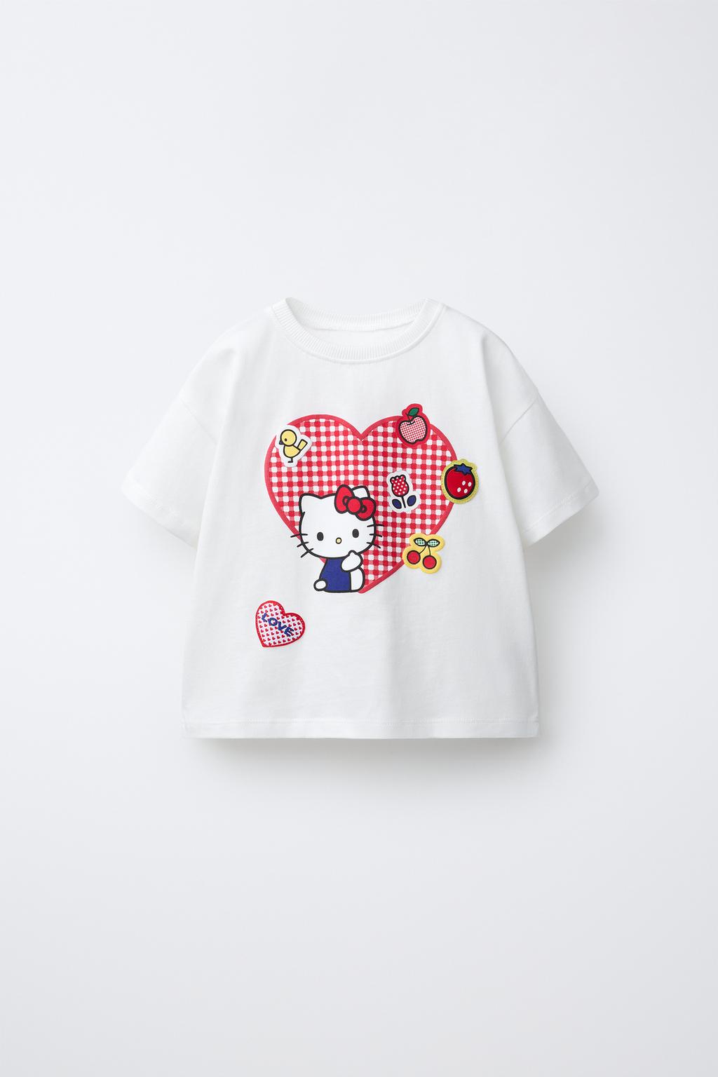 ФУТБОЛКА С СЕРДЦЕМ ВИШИ HELLO KITTY ©