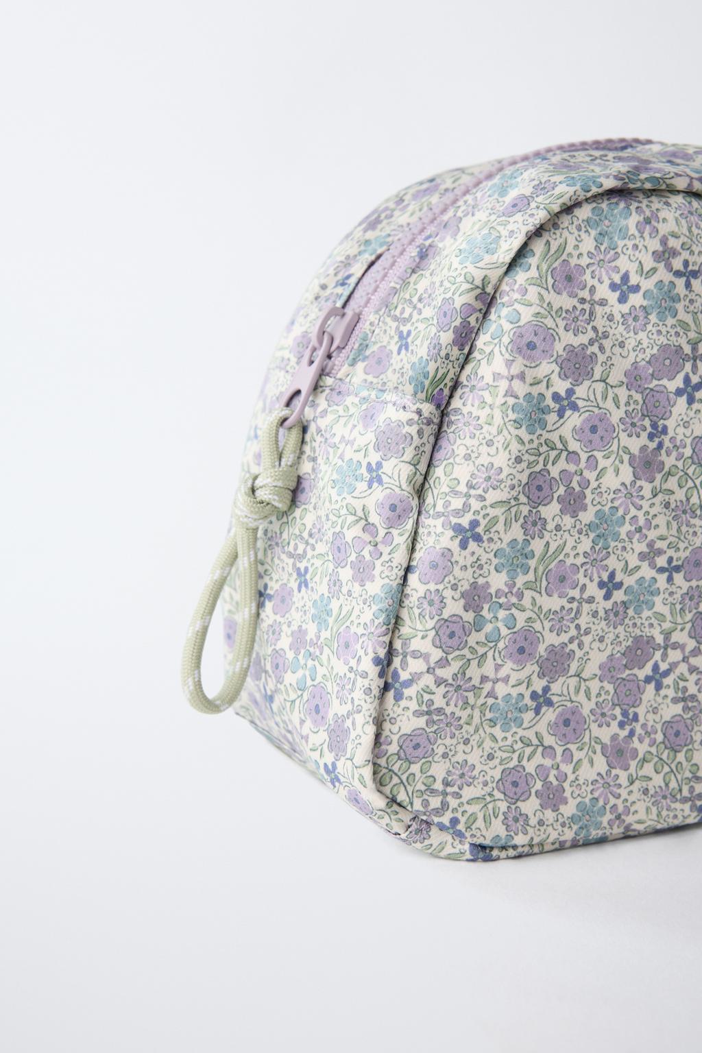 ДОРОЖНАЯ КОСМЕТИЧКА С ЦВЕТОЧНЫМ ПРИНТОМ