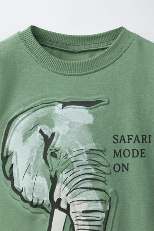 Футболка с рельефным принтом животного- Заказать в России