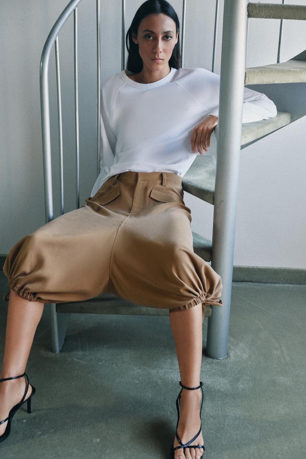 СВОБОДНЫЕ ДЛИННЫЕ ШОРТЫ — коллекция Zara «ZW»