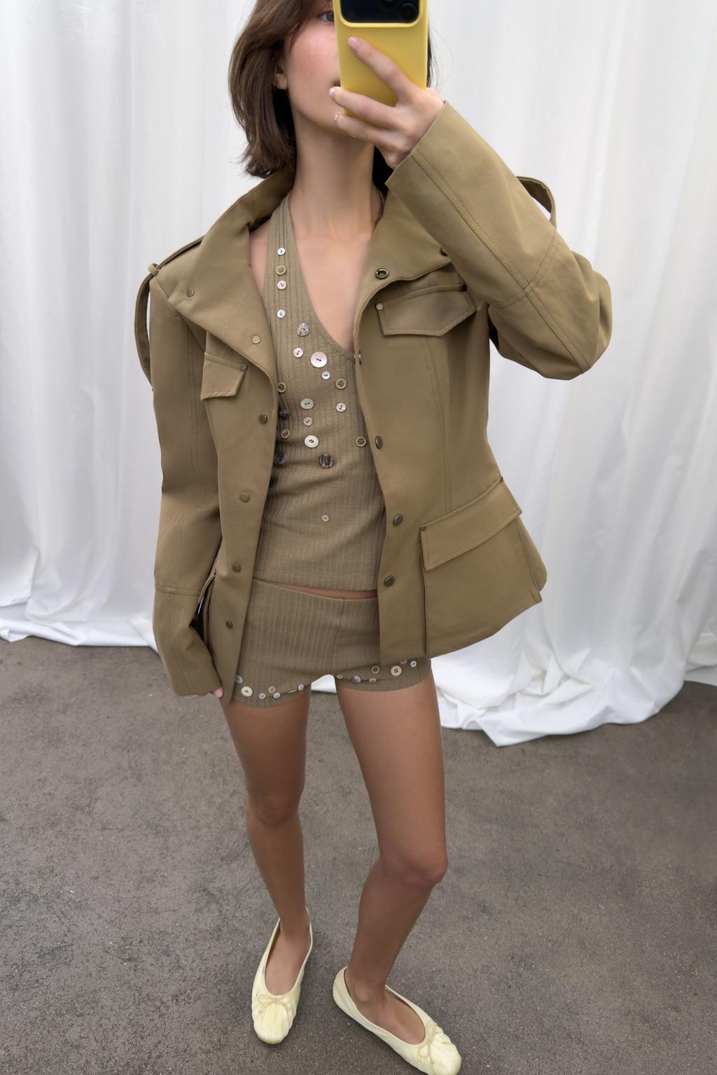 ШОРТЫ В РУБЧИК С ПУГОВИЦАМИ