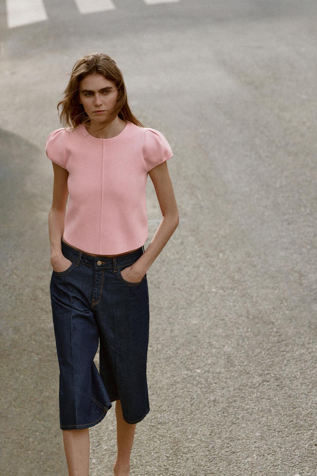 ТРИКОТАЖНЫЙ ТОП С ОБЪЕМНЫМИ РУКАВАМИ