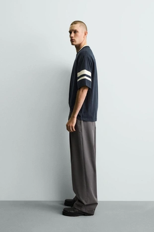 Футболка  с контрастными полосами- Заказать в России