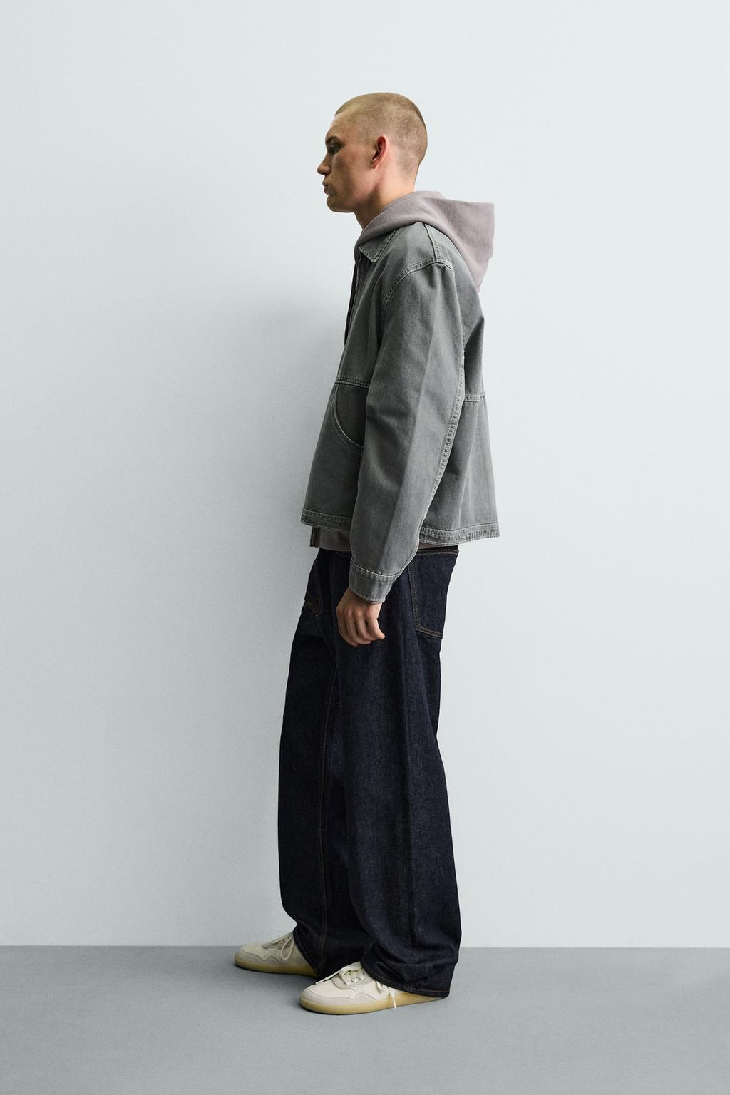 КУРТКА  С КОНТРАСТНОЙ ОТСТРОЧКОЙ