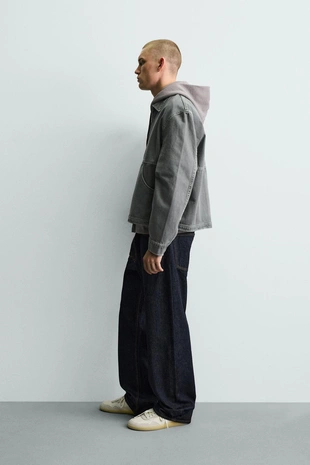 Куртка  с контрастной отстрочкой