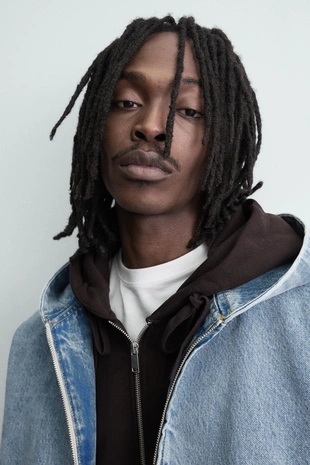 Куртка с капюшоном и эффектом потертости- Заказать в России