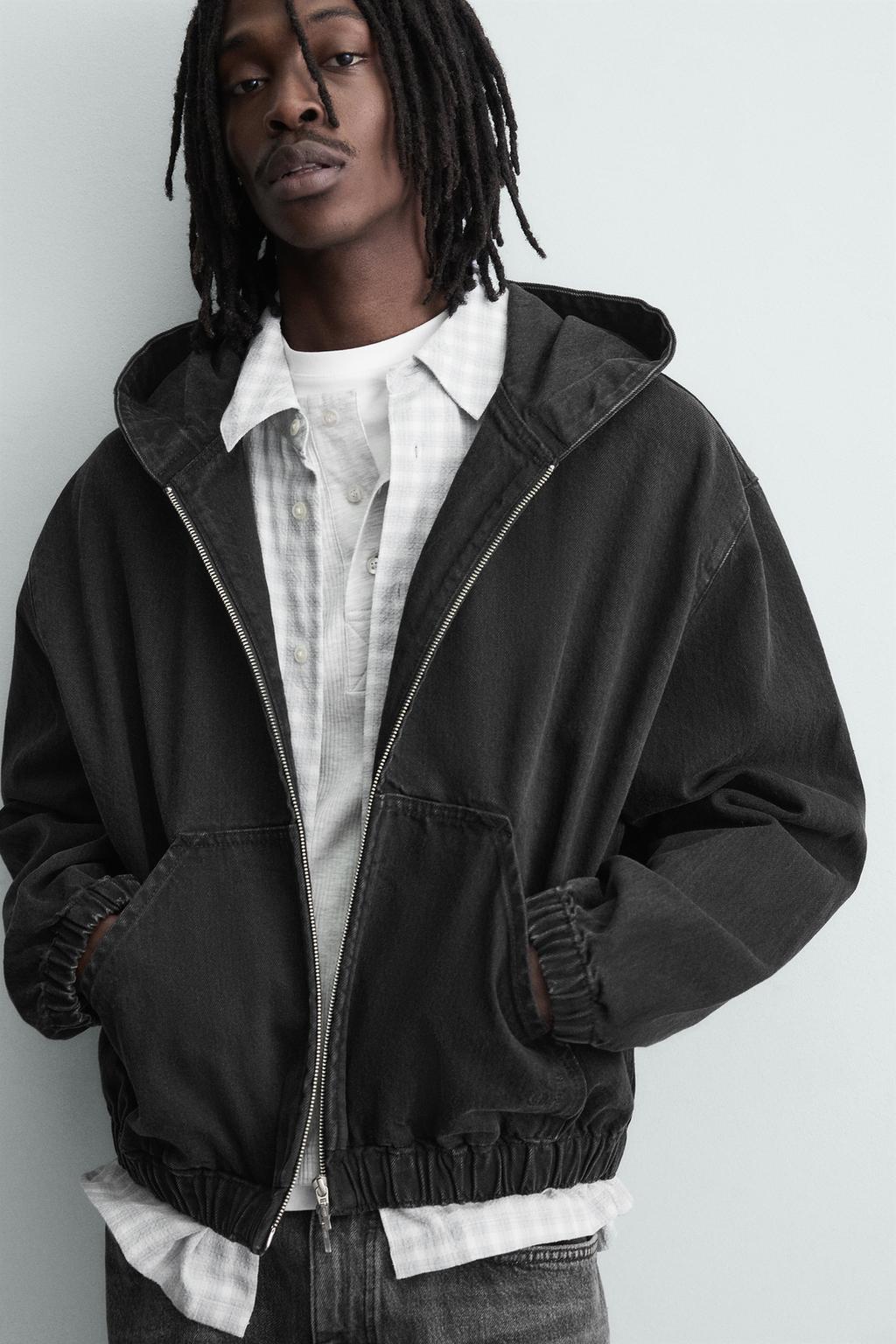 КУРТКА ИЗ ТКАНИ С ЭФФЕКТОМ ПОТЕРТОСТИ С КАПЮШОНОМ