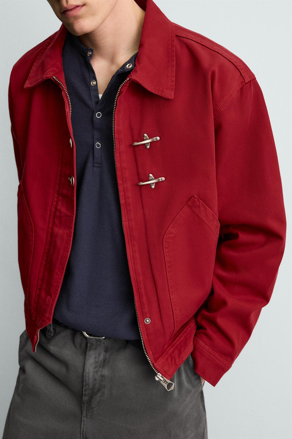 КУРТКА  С НАВЕСНЫМИ ПЕТЛЯМИ