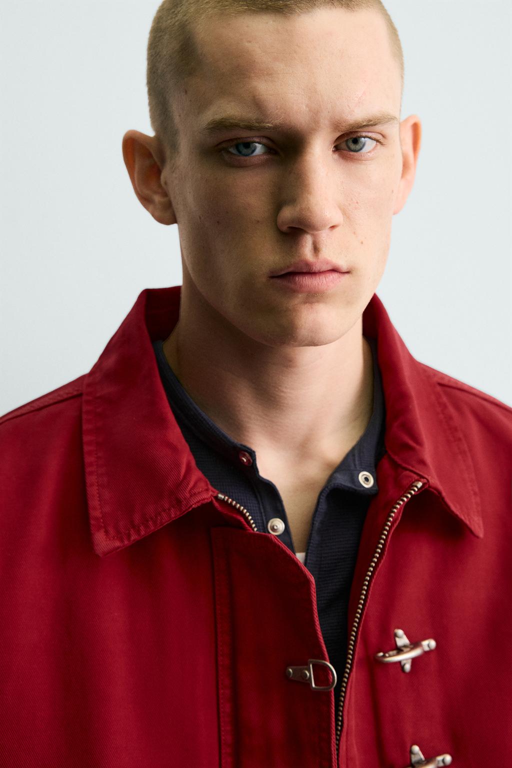 КУРТКА  С НАВЕСНЫМИ ПЕТЛЯМИ