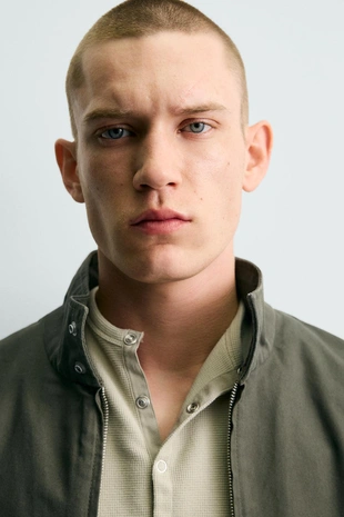 Укороченная куртка на молнии- Заказать в России