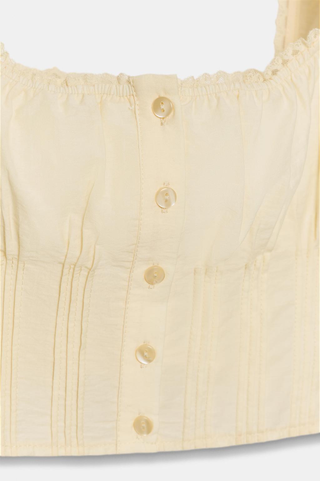 КРОП-ТОП С КРУЖЕВОМ