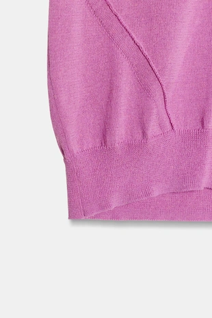 Топ с короткими рукавами и V-образным вырезом- Заказать в России