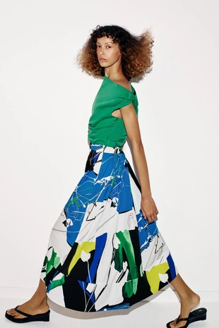 Топ асимметричного кроя со сборками- Заказать в России