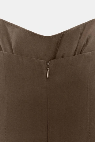 Платье миди с горловиной халтер