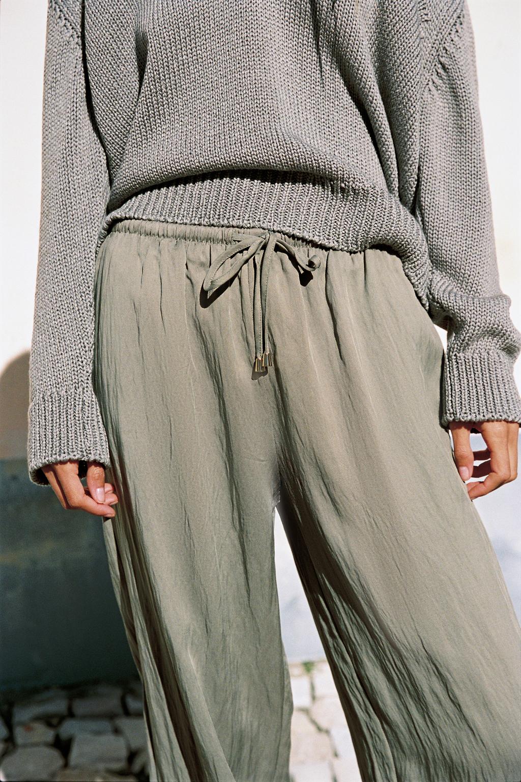 БРЮКИ-БОМБАШКИ С ЭЛАСТИЧНЫМ ПОЯСОМ