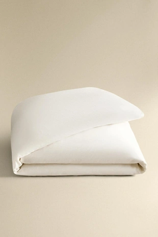 Покрывало с вышивкой и оборкой- Заказать в России