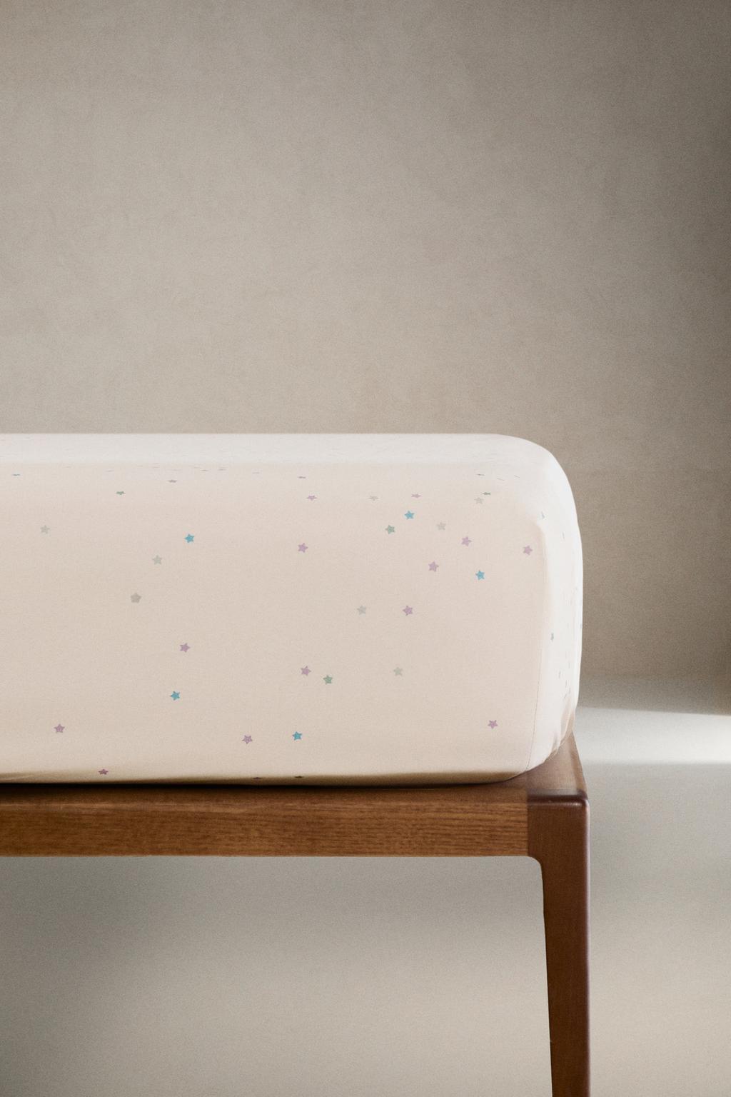 Детский простынь на резинке из хлопка с звездами