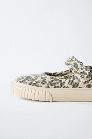 Кроссовки «Barefoot» с анималистическим принтом- Заказать в России