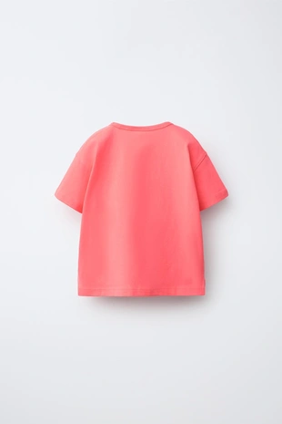 Однотонная футболка