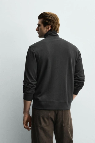 Толстовка классического кроя на молнии- Заказать в России