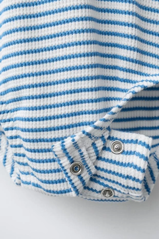 Комплект из боди и легинсов в полоску с вышивкой «цыпленок»- Заказать в России