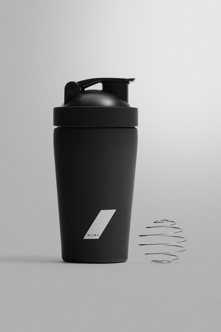 Спортивный шейкер на 500 мл