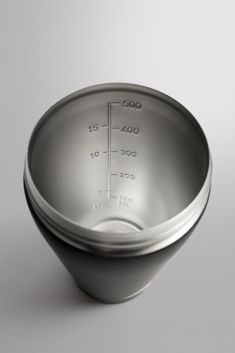 Спортивный шейкер на 500 мл