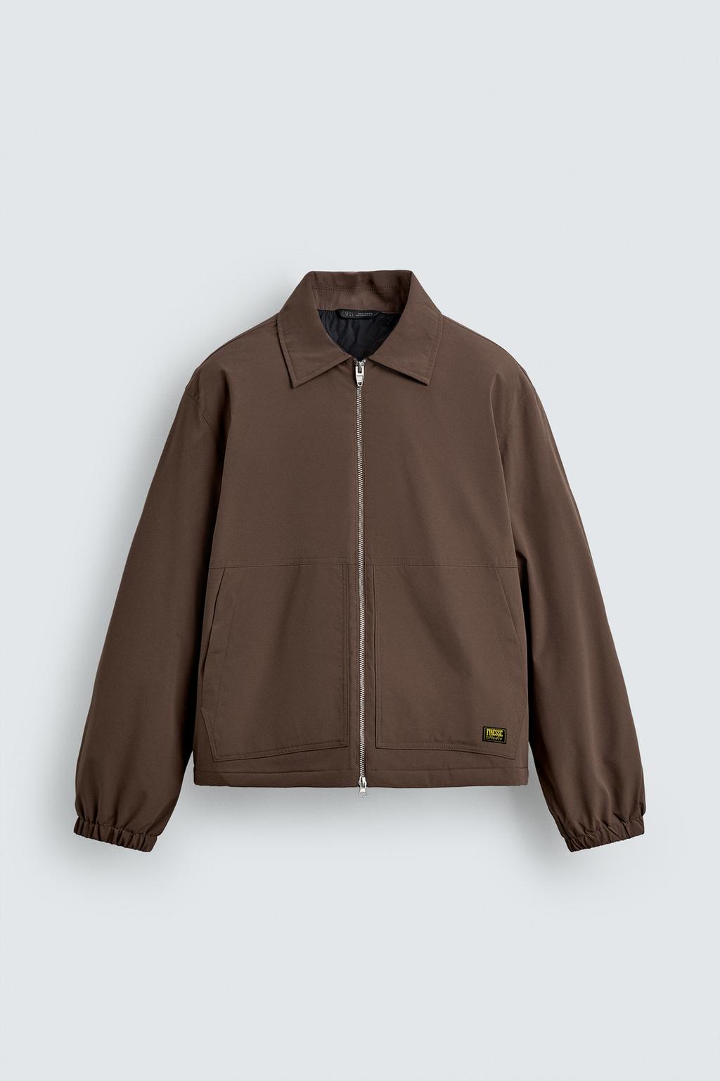 КУРТКА  ИЗ ВЫСОКОТЕХНОЛОГИЧНОЙ ТКАНИ