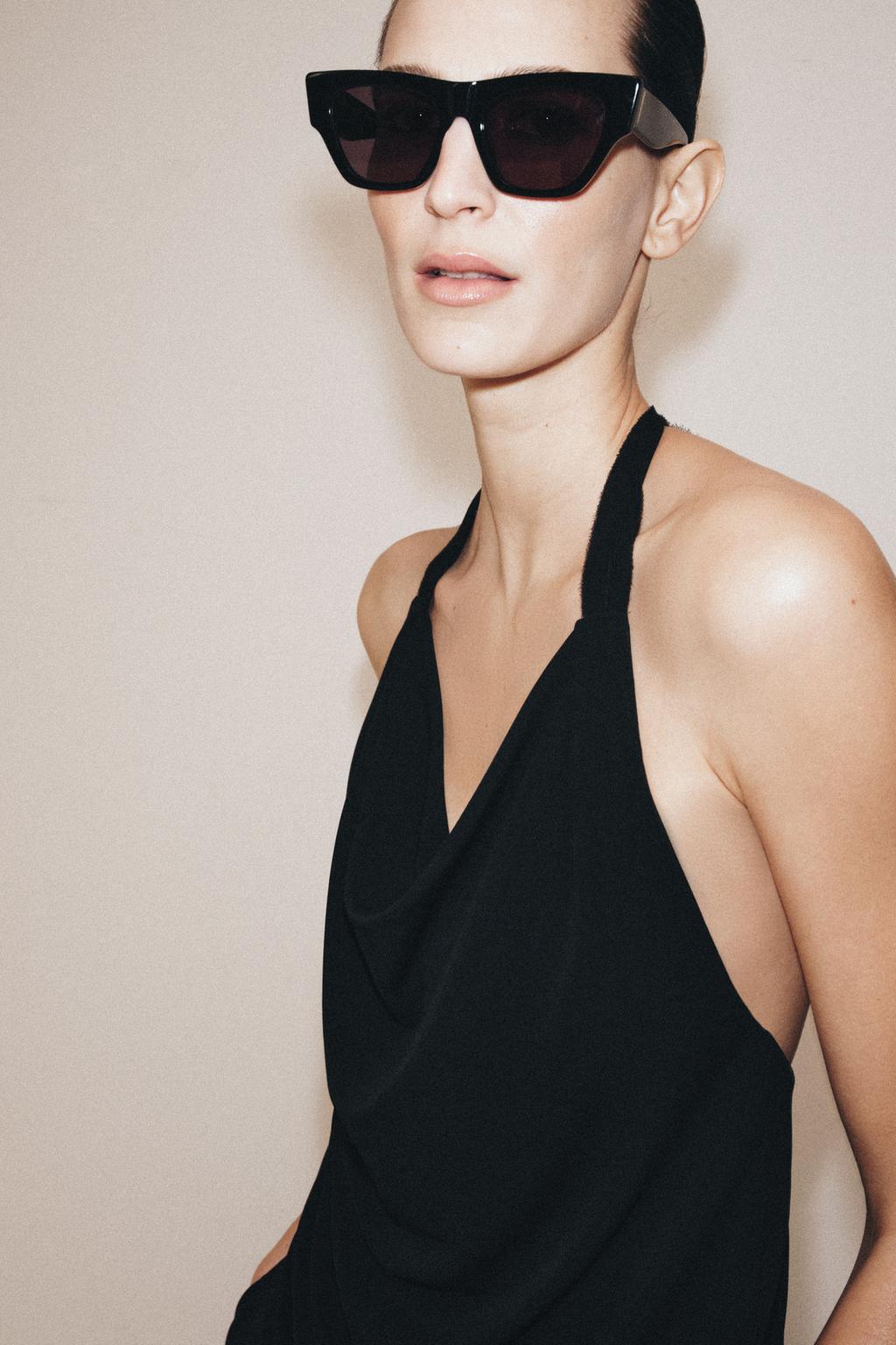 КРЕПОВЫЙ ТОП СО СБОРКАМИ