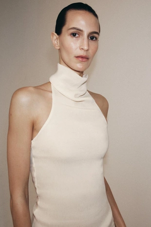 Свободный топ с горловиной халтер- Заказать в России