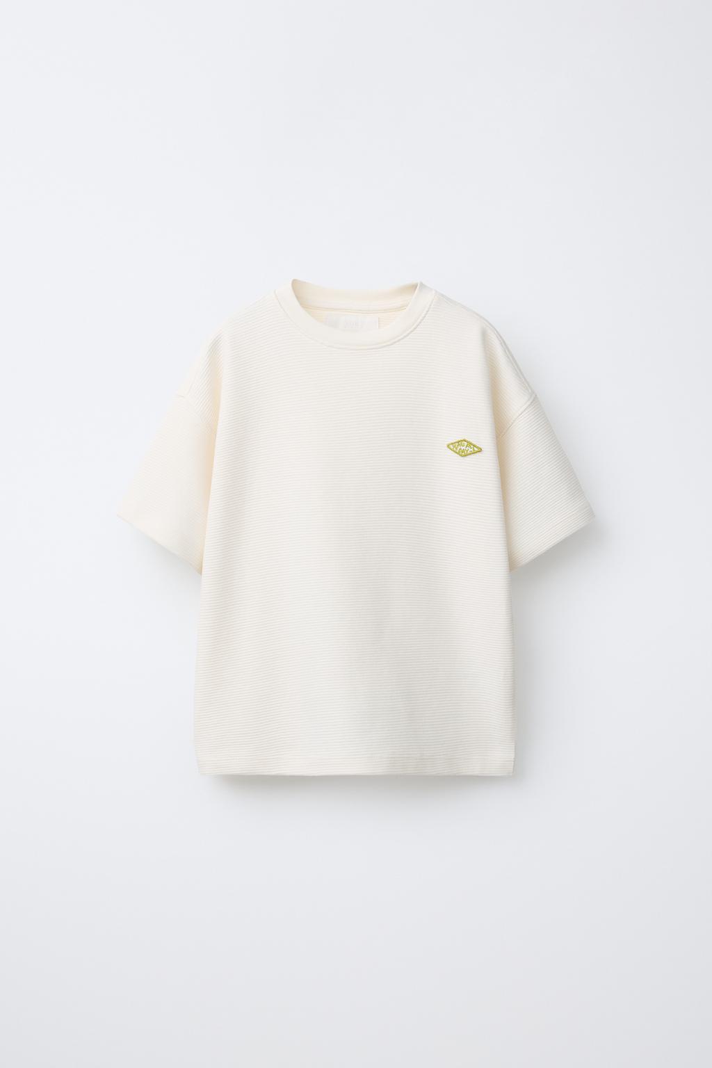 ФУТБОЛКА ИЗ ТКАНИ ОТТОМАН С НАШИВКОЙ