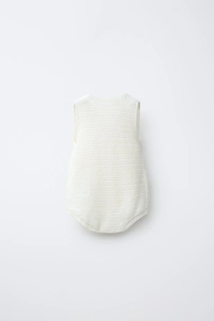 Вязаный комбинезон с цветочной вышивкой- Заказать в России