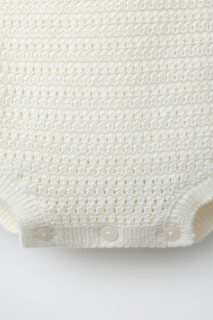 Вязаный комбинезон с цветочной вышивкой- Заказать в России