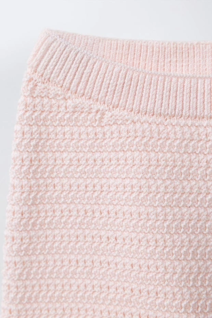 Трикотажные брюки с вышитым цветком- Заказать в России