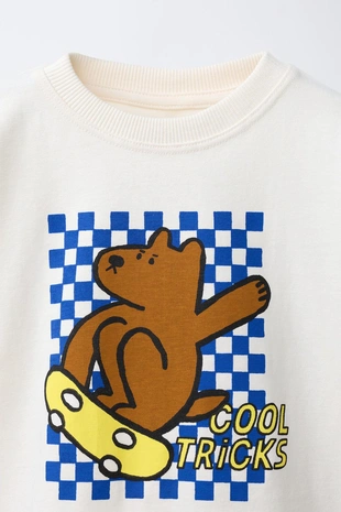 Футболка с анималистическим принтом- Заказать в России