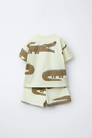 Комплект из футболки и шорт с принтом «крокодилы»- Заказать в России