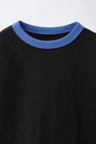 Футболка с контрастными деталями- Заказать в России