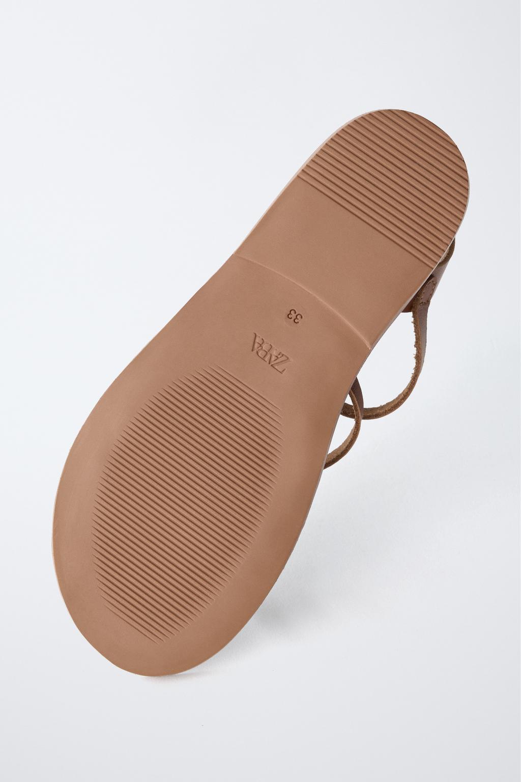 КОЖАНЫЕ БОСОНОЖКИ С РЕМЕШКАМИ