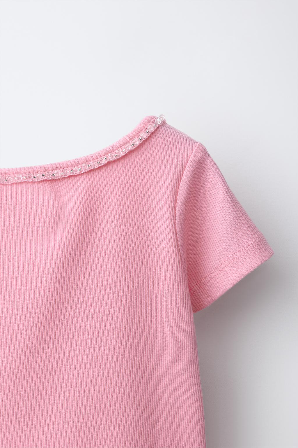 ФУТБОЛКА В РУБЧИК СО СТРАЗАМИ