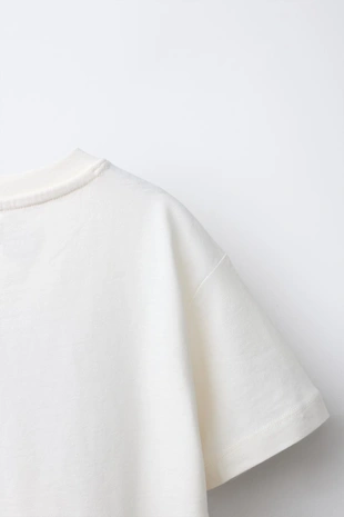 Футболка с фотопринтом и стразами- Заказать в России